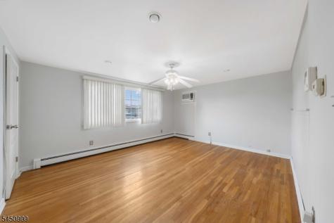 378 Cator Avenue Jersey City NJ 07305