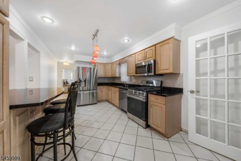 378 Cator Avenue Jersey City NJ 07305
