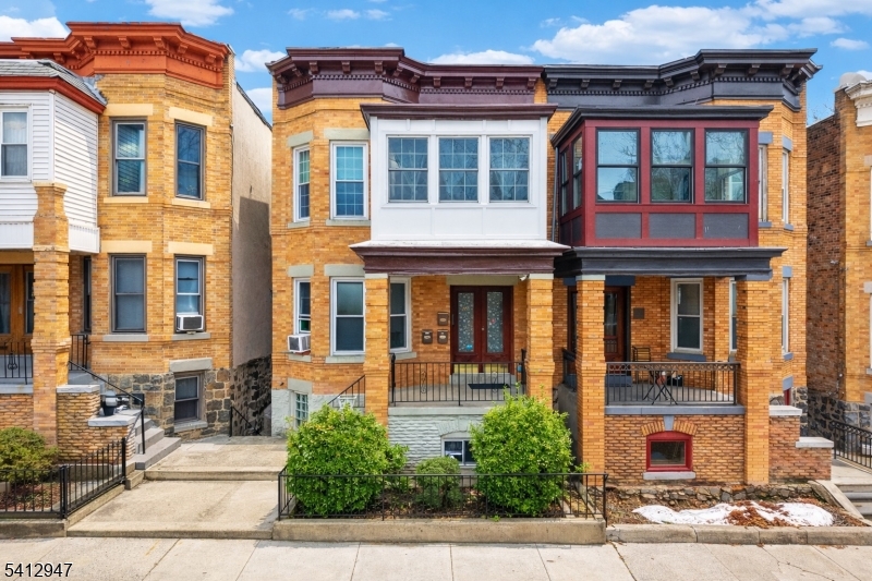 20 Concord Street Jersey City NJ 07306