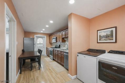 20 Concord Street Jersey City NJ 07306