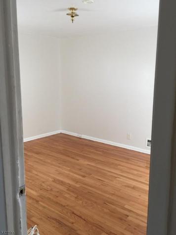 233 Shephard Avenue Newark NJ 07112