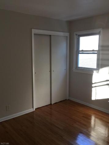 233 Shephard Avenue Newark NJ 07112