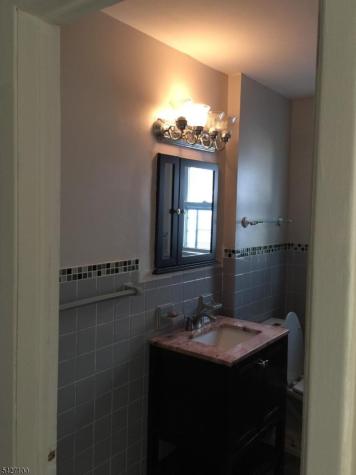 233 Shephard Avenue Newark NJ 07112