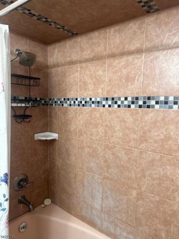233 Shephard Avenue Newark NJ 07112