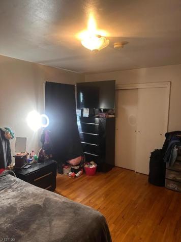 233 Shephard Avenue Newark NJ 07112
