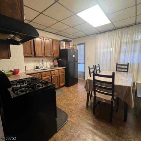192 Edmund Avenue Paterson NJ 07502