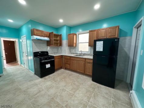 192 Edmund Avenue Paterson NJ 07502