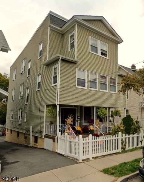 723 Stuyvesant Avenue Irvington NJ 07111
