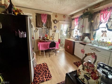 723 Stuyvesant Avenue Irvington NJ 07111