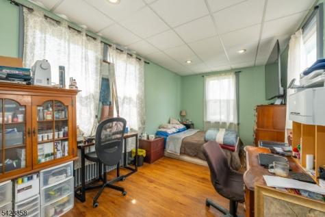 129 Howard Avenue Passaic NJ 07055
