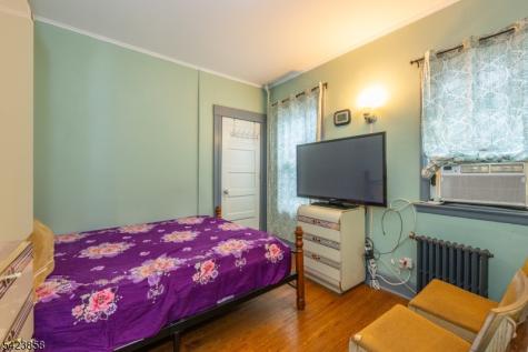 129 Howard Avenue Passaic NJ 07055