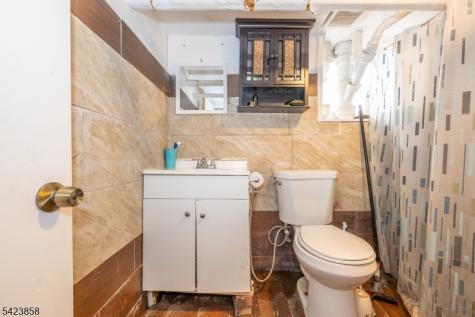 129 Howard Avenue Passaic NJ 07055