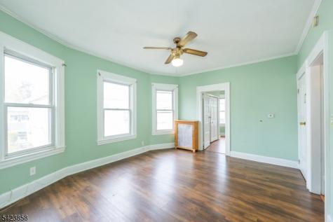 129 Howard Avenue Passaic NJ 07055
