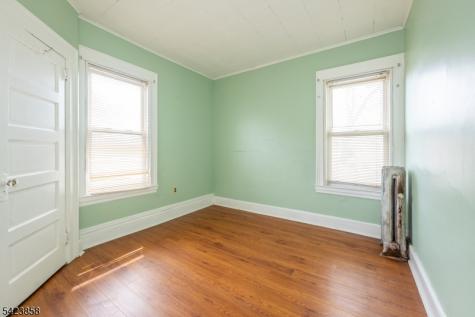 129 Howard Avenue Passaic NJ 07055