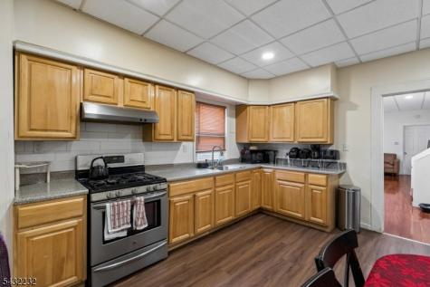 9 Lombardy Place Maplewood NJ 07040
