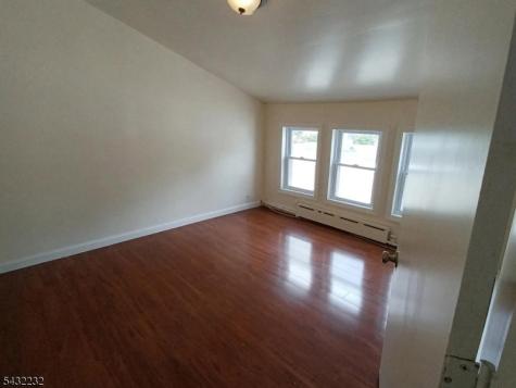 9 Lombardy Place Maplewood NJ 07040