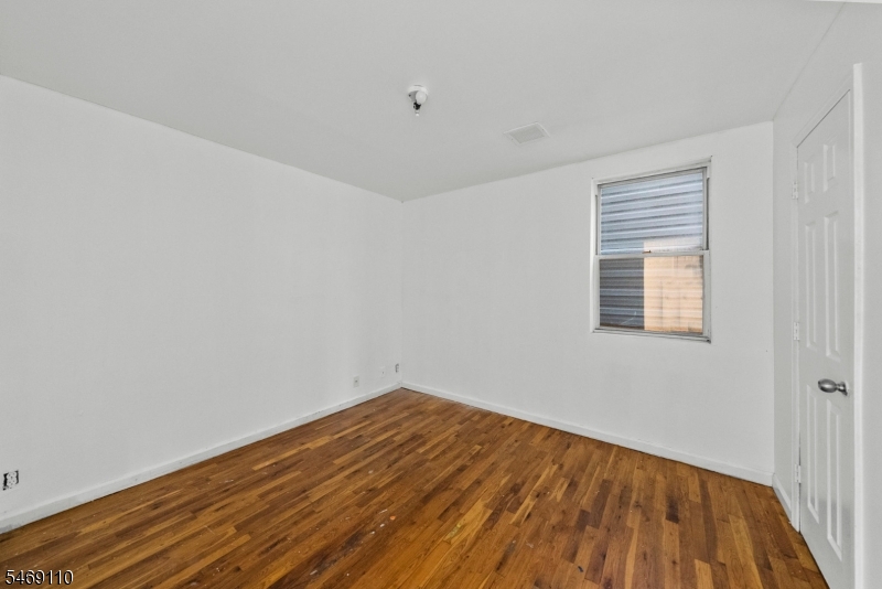 524 Mulberry Street Newark NJ 07114