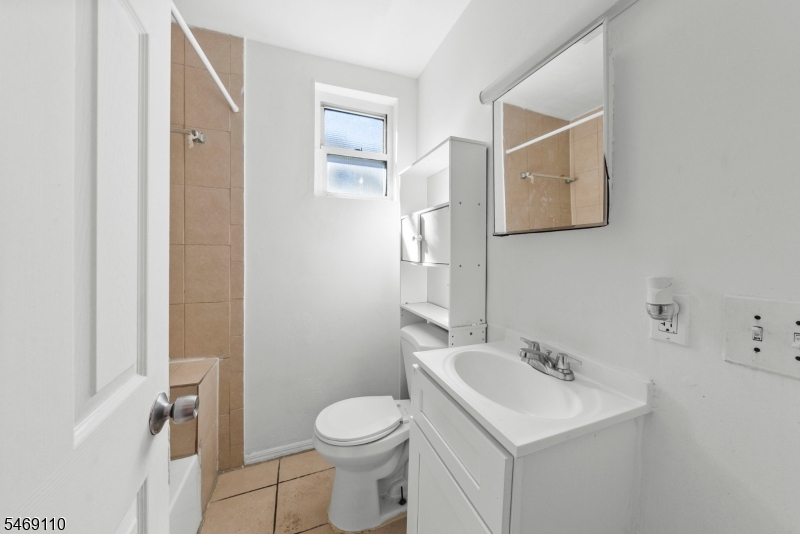 524 Mulberry Street Newark NJ 07114