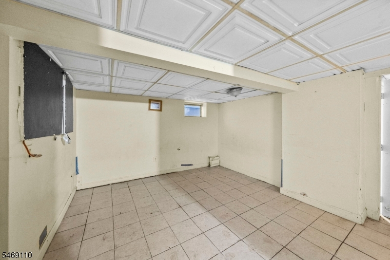 524 Mulberry Street Newark NJ 07114