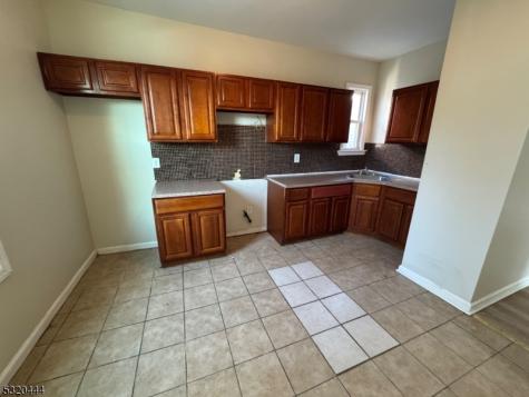 285 Wainwright Street Newark NJ 07112