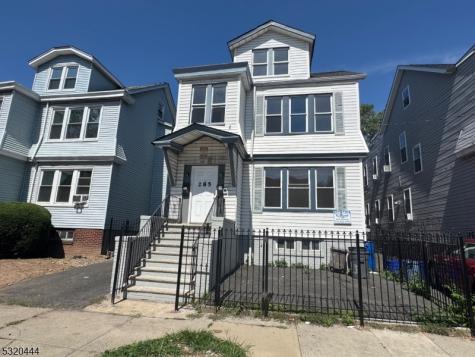 285 Wainwright Street Newark NJ 07112
