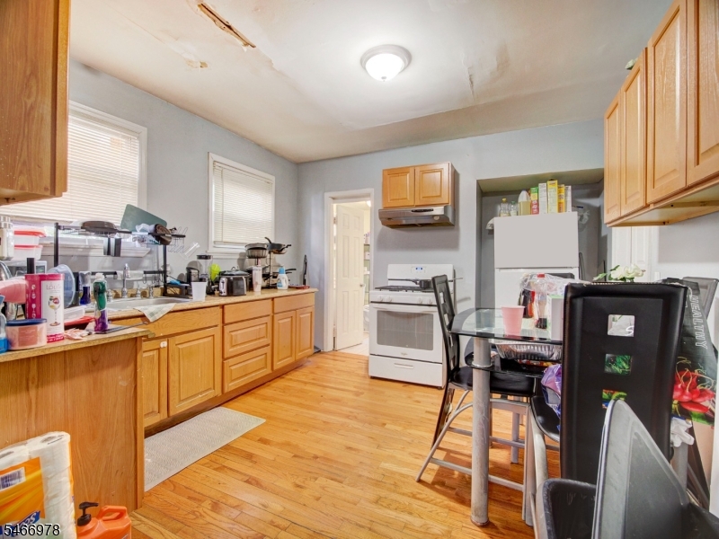 197 Weequahic Avenue Newark NJ 07112