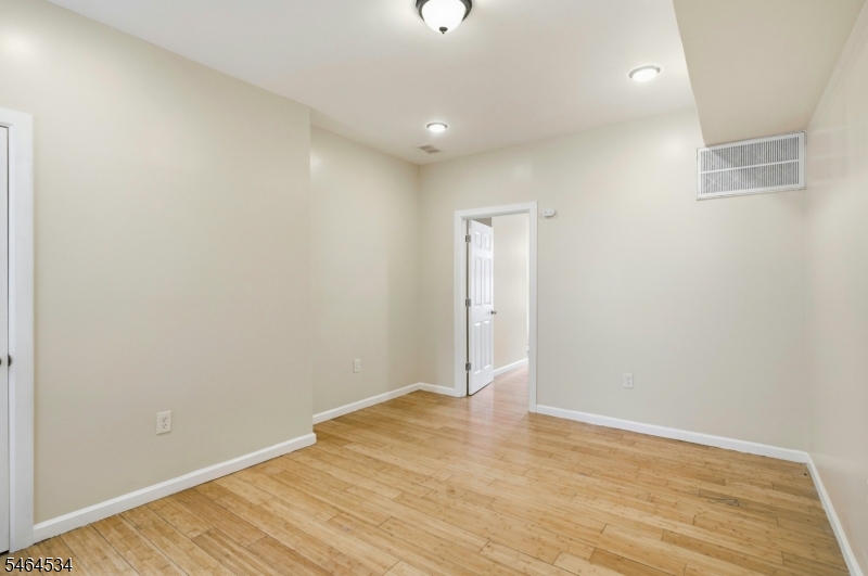 145 Summer Avenue Newark NJ 07104