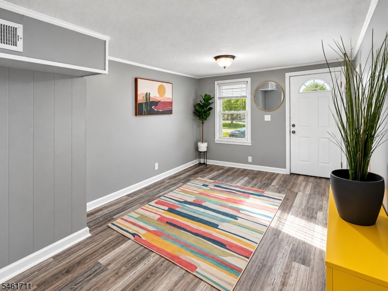 1922 Barnett Street Rahway NJ 07065