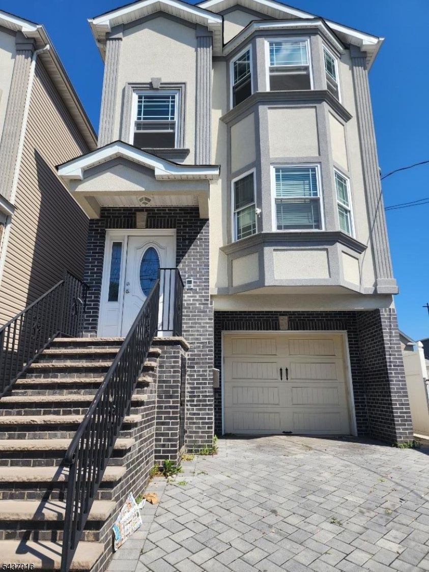 25 Amity Street Elizabeth NJ 07202
