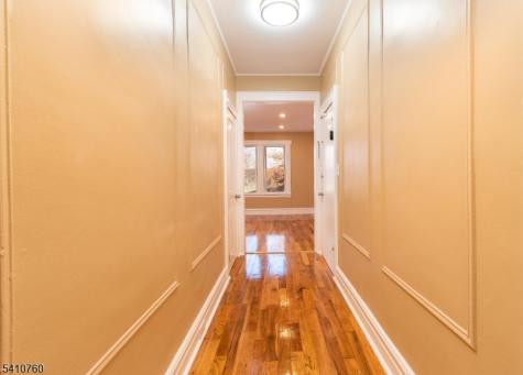 539 18TH Avenue Newark NJ 07103