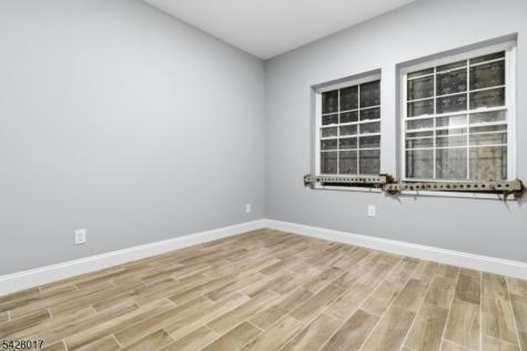 510 S 15th Street Newark NJ 07103