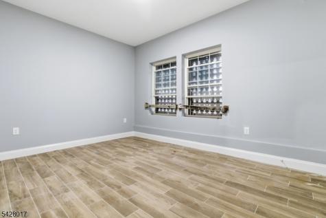 510 S 15th Street Newark NJ 07103