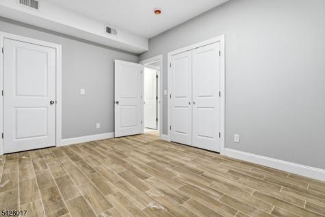 510 S 15th Street Newark NJ 07103