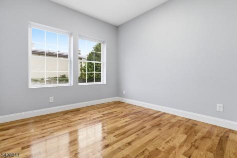 510 S 15th Street Newark NJ 07103