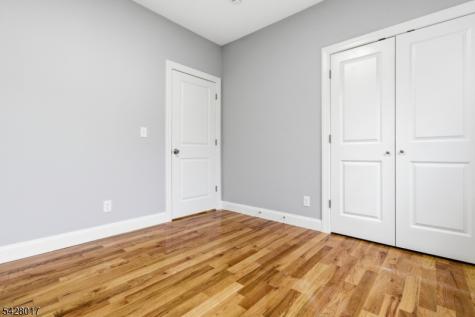 510 S 15th Street Newark NJ 07103