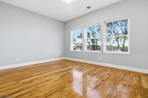510 S 15th Street Newark NJ 07103