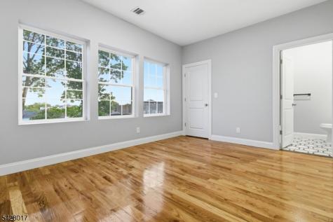 510 S 15th Street Newark NJ 07103