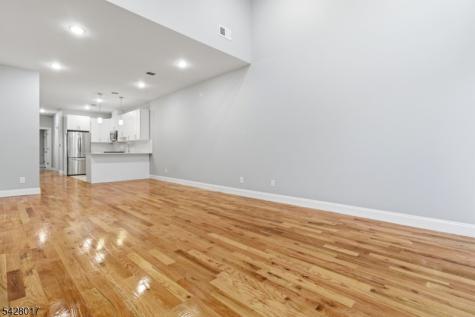 510 S 15th Street Newark NJ 07103
