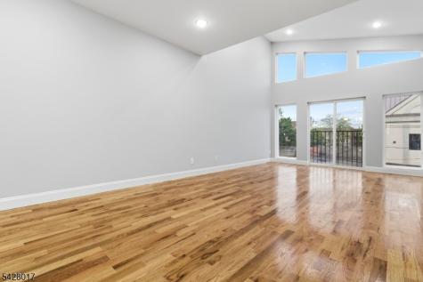 510 S 15th Street Newark NJ 07103