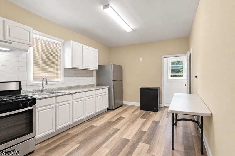 422 Jelliff Avenue Newark NJ 07112