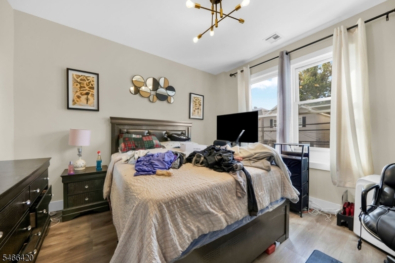 34 Arverne Terrace Irvington NJ 07111