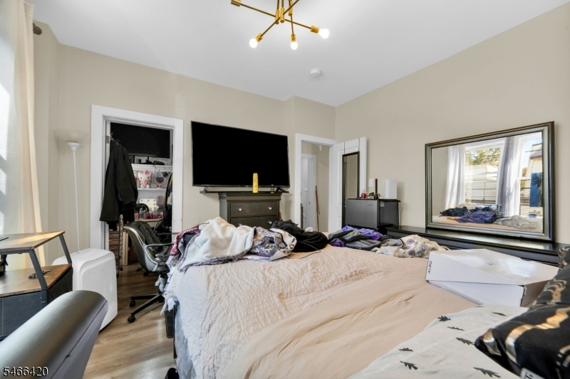 34 Arverne Terrace Irvington NJ 07111