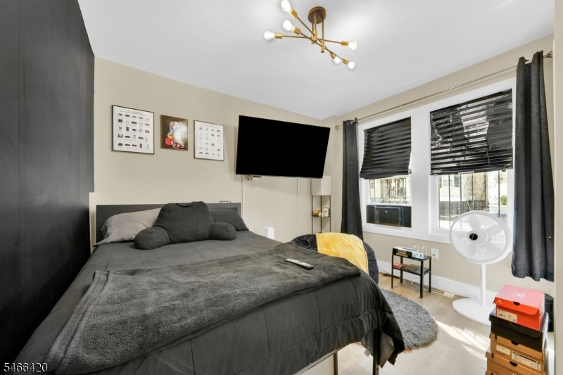 34 Arverne Terrace Irvington NJ 07111