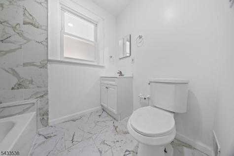 134 Dewey Street Newark NJ 07112