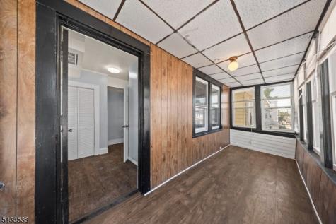 134 Dewey Street Newark NJ 07112