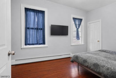 18 Stevens Avenue Jersey City NJ 07305
