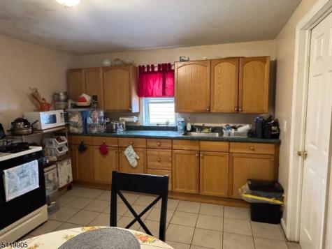 253 Crystal Street North Arlington NJ 07031