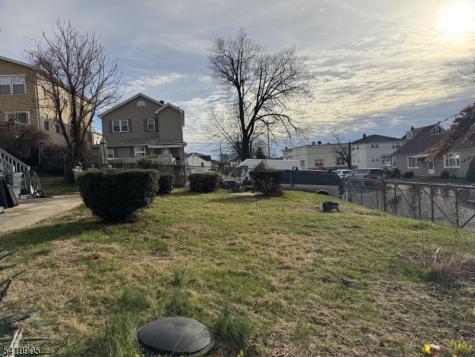 253 Crystal Street North Arlington NJ 07031