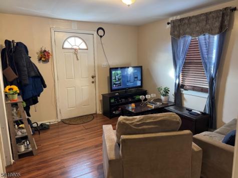253 Crystal Street North Arlington NJ 07031