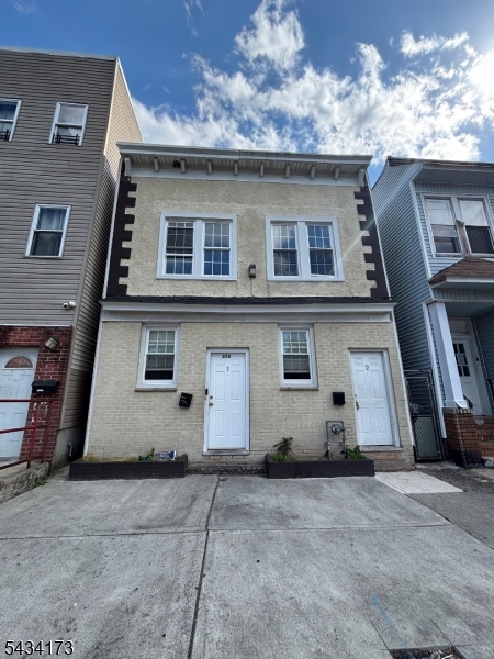 233 Rhode Island Avenue East Orange NJ 07018